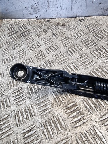 TOYOTA YARIS WIPER ARM FRONT RIGHT WIPER ARM 1.5L HYB HATCHBACK 2024 - Picture 5 of 8