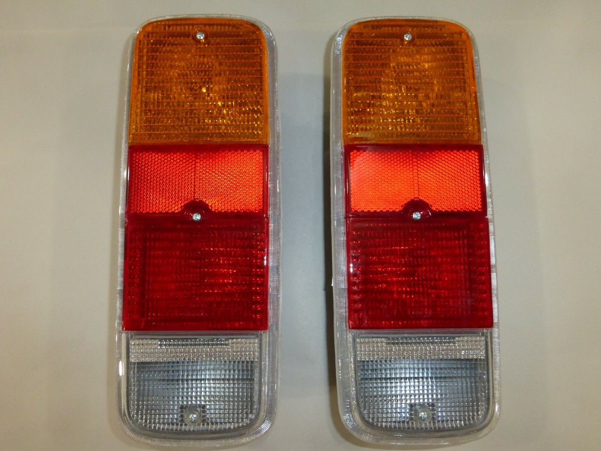 1972-1979 VOLKSWAGEN BUS TYPE 2 TAIL LIGHT ASSEMBLY 72 - 79