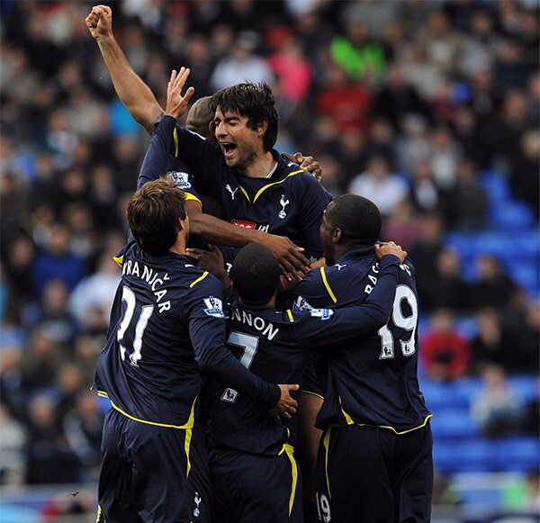 ウェア 09-10 Tottenham Hotspur  Puma 2009/10 TOTTENHAM HOTSPUR Vintage PUMA Home Football Shirt