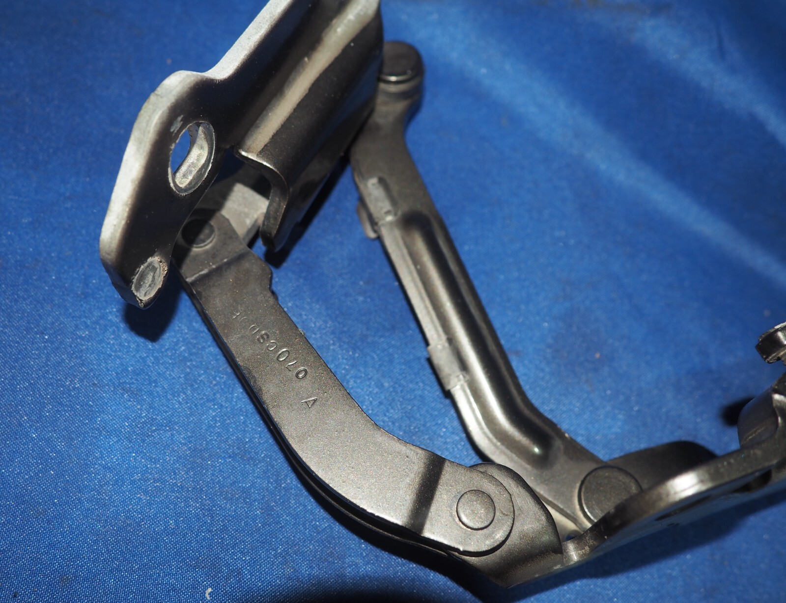 2010-2020 Aston Martin Rapide Left Driver Side Hood Bonnet Hinge OEM W/Warranty