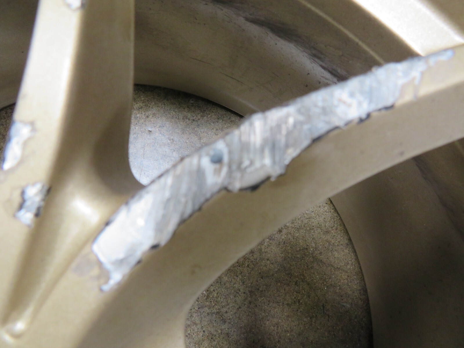 McLaren 720S, Front Wheel, Gold, Fire Damage, Used