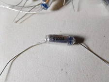 Lot of 10: MIAL 9100pF 9.1nf 33V Axial Polystyrene Capacitor New