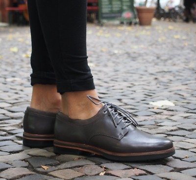 clarks schuhe berlin