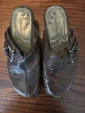 Bare Traps Women’s Shoes - size 6