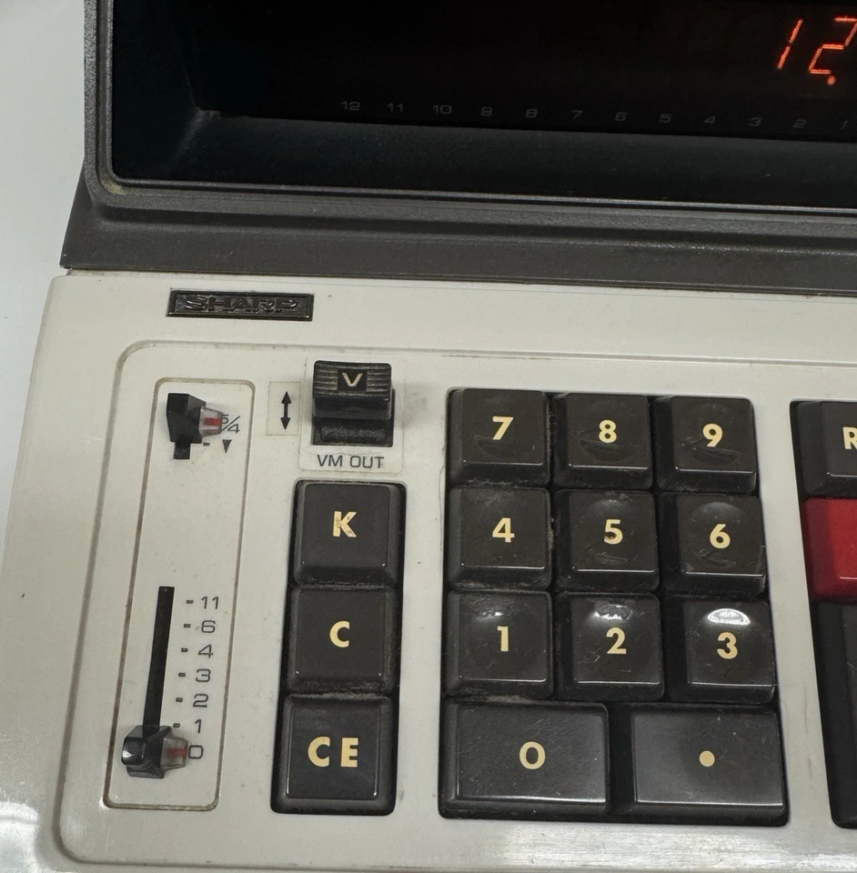 Vintage Sharp Compet 224V Electronic Calculator Desktop CS-224V Adding Machine - Image 3 of 4