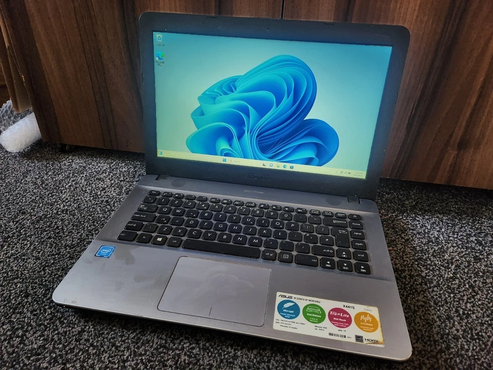 Asus X441S - Intel Celeron - 4GB RAM - 1TB HDD - Free P&P - Image 3 of 4