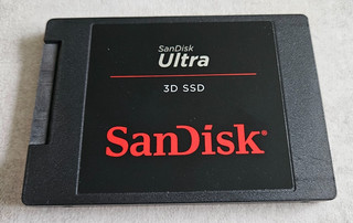 SanDisk Ultra 3D SSD 1TB SATA 2 5 Zoll Interne SSD (SDSSDH3 1T00) SMART ok 95%