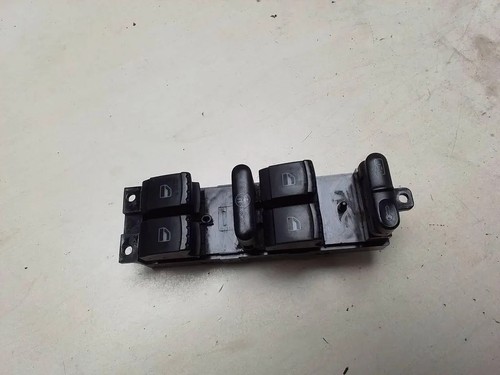 VW PASSAT B6 3C2 Fensterheber Schalter Vorne rechts 03755030 34189459