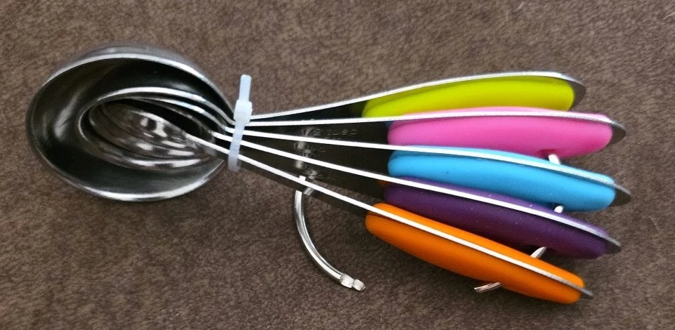 5pcs Stainless Steel Measuring Spoons Set for Cooking Multi Colored Handles - Image 3 of 3