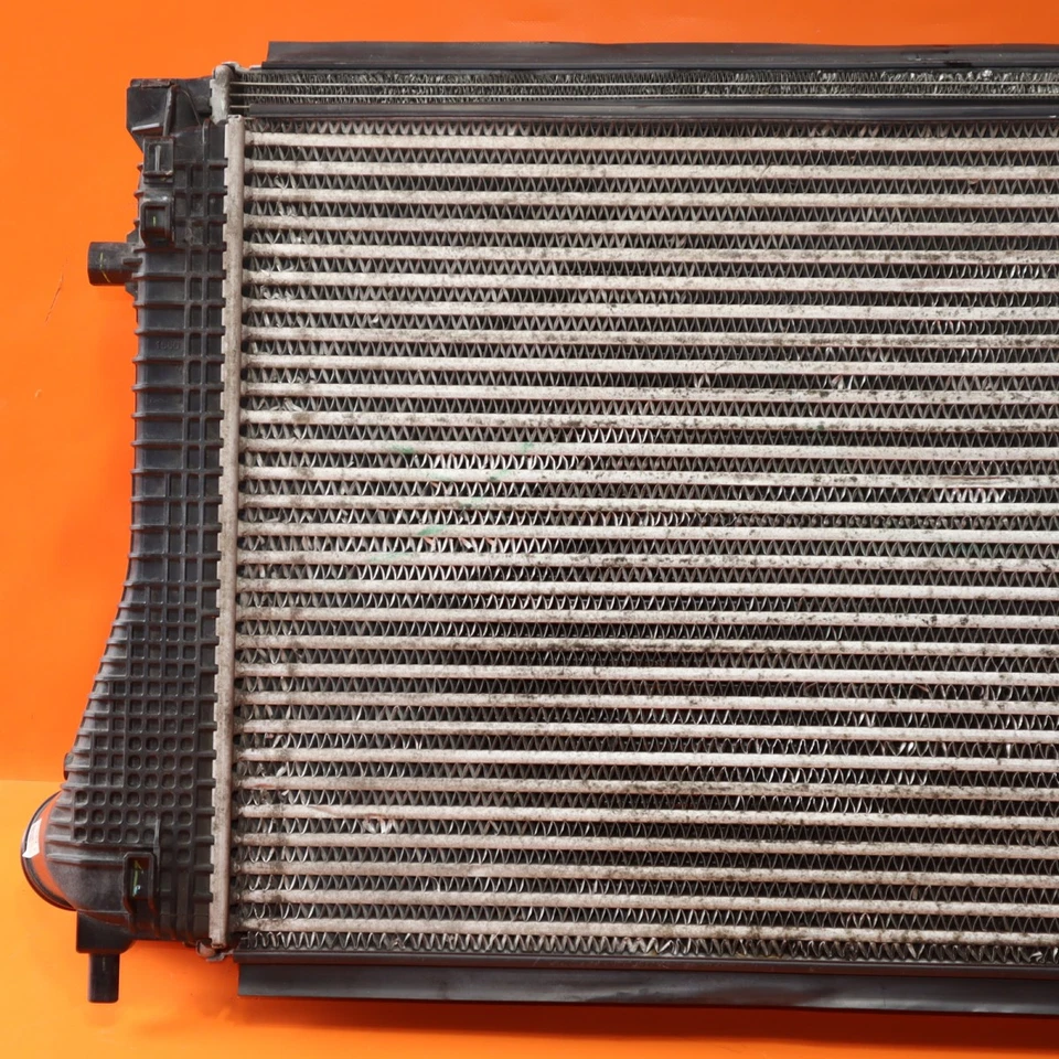 INTERCOOLER RADIADOR VOLKSWAGEN GTI 2015 2016 2017 5Q0145803K OEM Foto 2 de 4