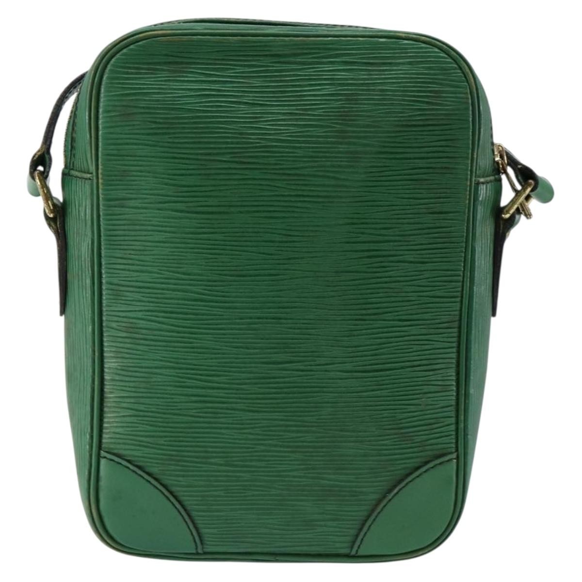 LOUIS VUITTON Epi Danube Shoulder Bag Green M45634 LV Auth BA7919 image 2