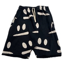 Nununu Smirk Rounded Shorts in Black