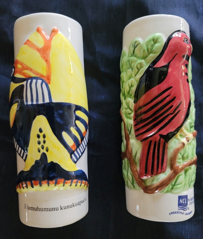 2 TROPICAL DRINK GLASSES. TALL 20 OZ EACH. 