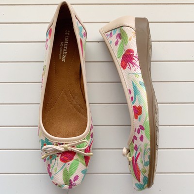 Naturalizer N5 Comfort Women S Slip On Flats Shoes Floral Size 8w