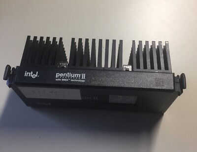 Vintage 94/96 Intel Pentium II Processor W/MMX Technology 98360602-0031