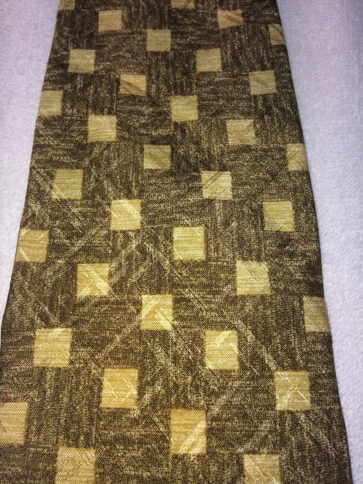 COLE HAAN ORO 58 X 3,5 CON PATRÓN CUADRADO Foto 3 de 4