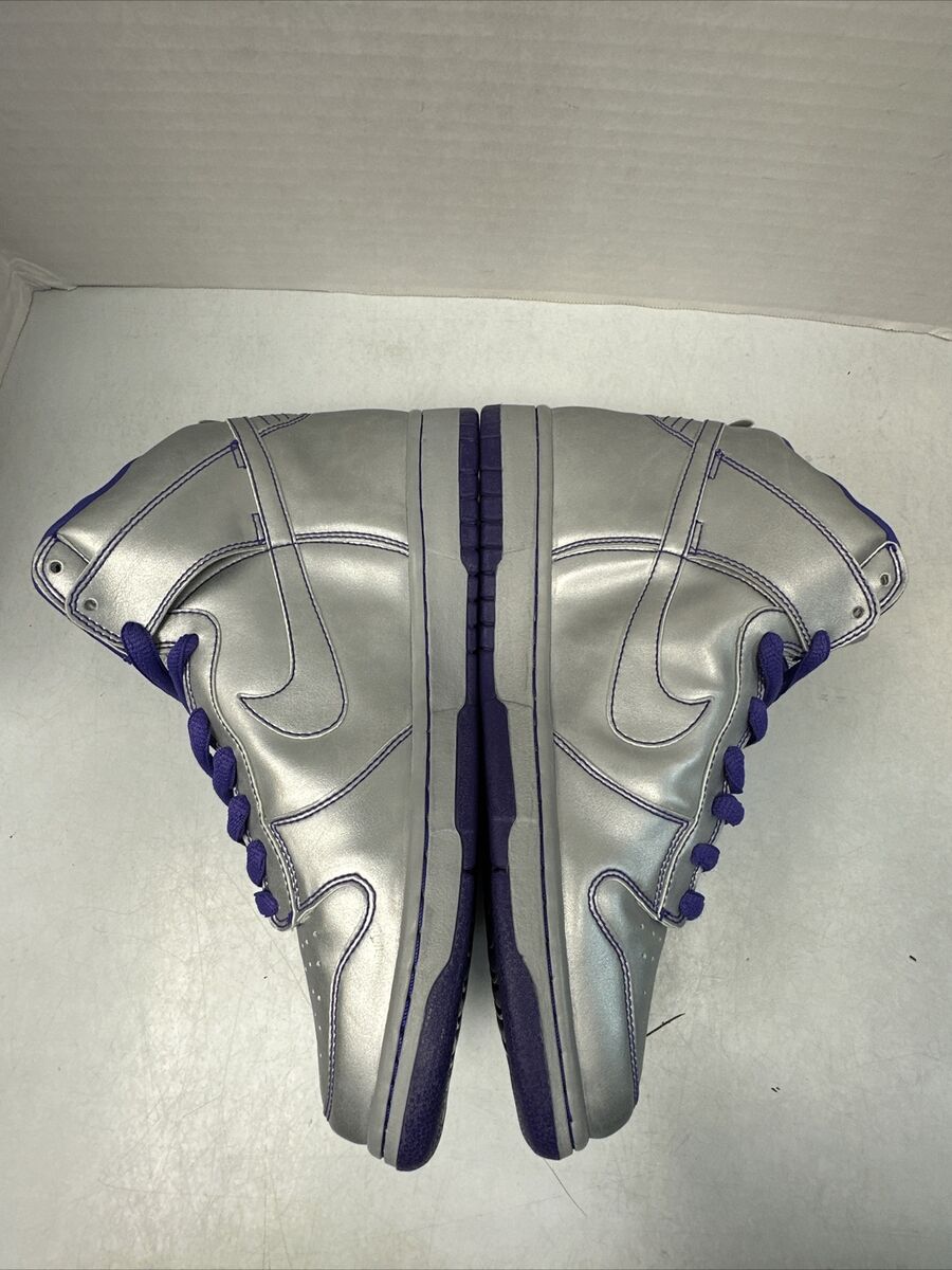 Nike Dunk High Premium SB Dinosaur Jr Sample 2007 Size 9 Nike Dunk High Premium SB Dinosaur Jr Sample 2007 Size 9