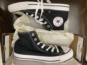 black chucks womens