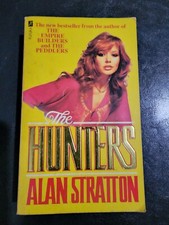 The Hunters by Alan Stratton - Paperback