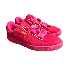 Size 7 - PUMA Suede Heart Satin II Pink
