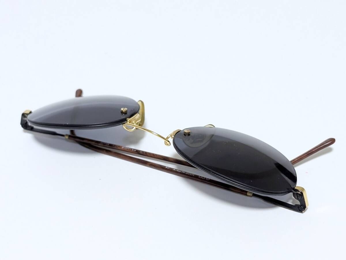 GUCCI Sunglasses with Storage Bag Ladies Mens mtb thumbnail 2