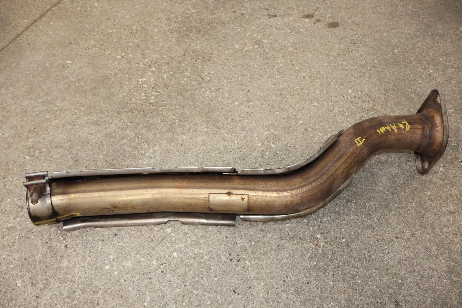2009 Aston Martin V8 Vantage OEM Center Exhaust Pipe (6G33-5220-DD) 61K Miles