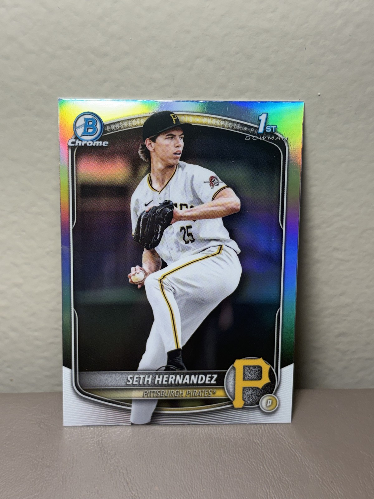 2025 Bowman Draft - Chrome Seth Hernandez 1st #BDC-25 Refractor (RC) Pirates