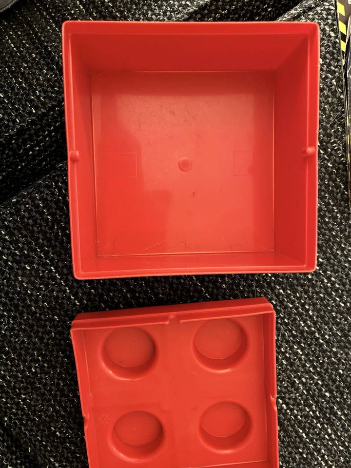 Red Lego 4003 Storage Brick 5 x 5 Storage Cube 4 Stud Case Container 853234 - Image 3 of 3