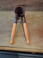 Vintage Style Nutcracker Heavy Duty Nut Cracker Wood Handle Kitchen Tool EUC
