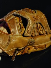 Cambridge Baseball Glove Left Hand Throw