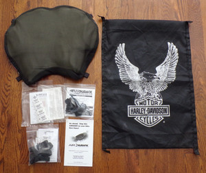 AIR HAWK INFLATABLE CRUISER CUSHION + STRAPS IN HARLEY DAVIDSON MOTOR CYCLE BAG