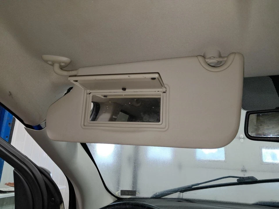 Parasol izquierdo conductor sin iluminación se adapta a 11-20 JOURNEY 422960 Foto 2 de 4