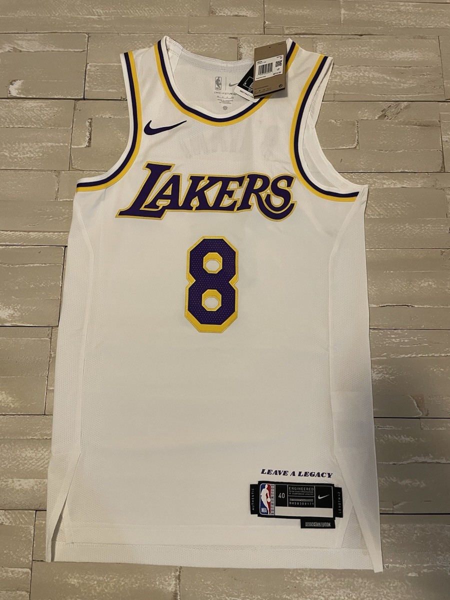 Size 40 - Kobe Bryant #8 Los Angeles Lakers Authentic Jersey