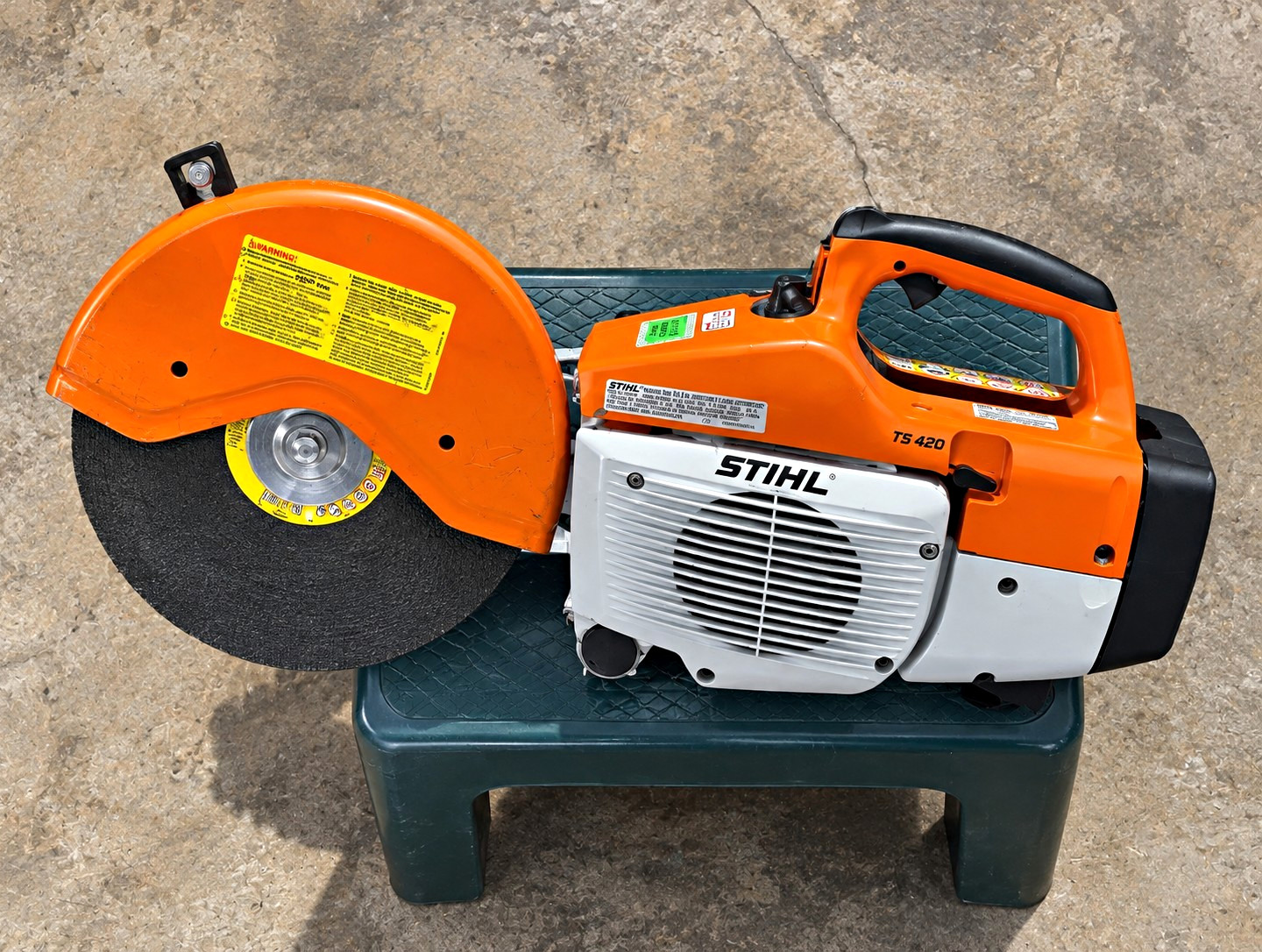 STIHL TS 400 Gasoline Handheld Cut-Off Concrete Saw, 14" Max Blade
