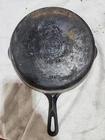 GRISWOLD 701 Frying Pan #7 SMALL LOGO  Flat No Chips Or Cracks