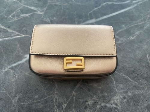 FENDI Gold Chain Pouch Leather Mini Bag Coin Card Wallet Authentic