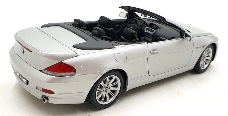 Kyosho 1/18 Scale Diecast DC24924K - BMW 6 Series Cabriolet - Silver - Image 2 of 4