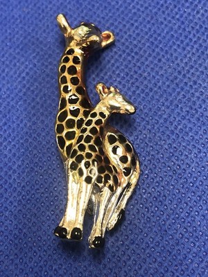 MULTICOLORED ENAMEL CLEAR RHINESTONES EYES GIRAFFE MOTHER & CHILD 2'' TALL BROOCH