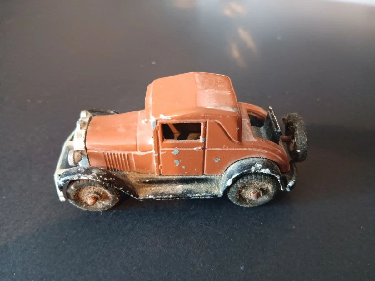 TootsieToy 1929 Vehicle Year Vintage Manufacture Diecast Cars