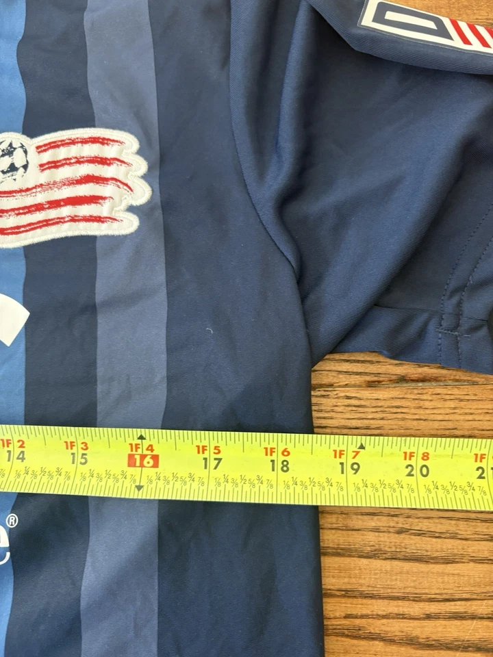 Adidas MLS New England Revolution 2018-2019 #9 Juan Fernando Jersey Size Medium - Image 3 of 4