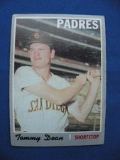 1970 Topps Baseball Cards Tommy Dean San Diego Padres #234 filler