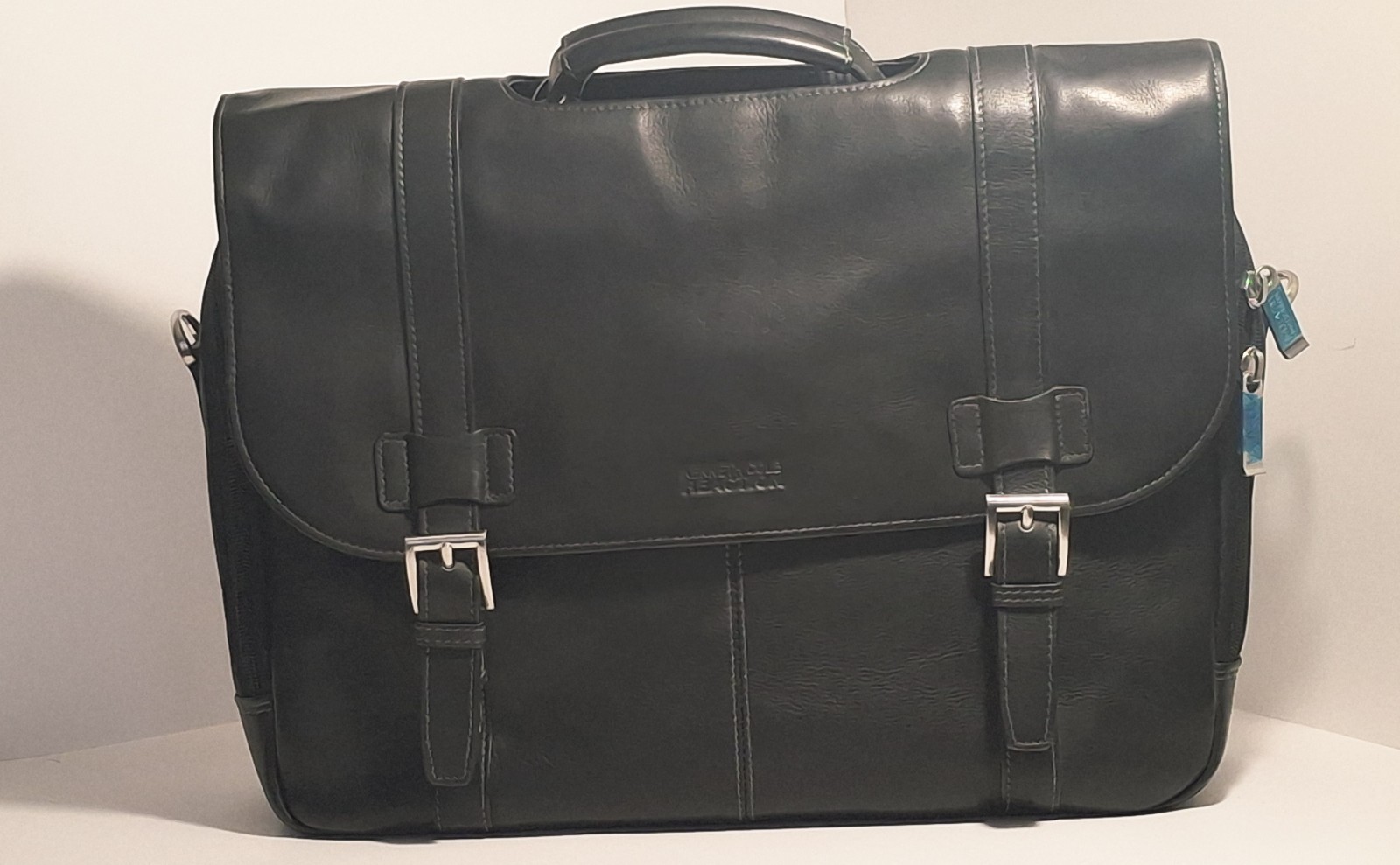 Kenneth Cole Reaction🔥Black Messenger BagTuck Lock Buckle