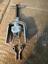 Snap-on Tools A78 Pilot Bearing Bushing Puller With 2 Sets Of Jaws