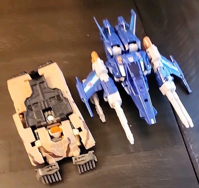 Transformers Generations Titans Return  Triggerhappy & ROTF Deep Desert Brawl 