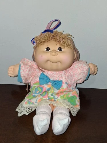 Cabbage Patch Kids CPK Pretty Crimp N Curl Vintage 1991 Hasbro Doll