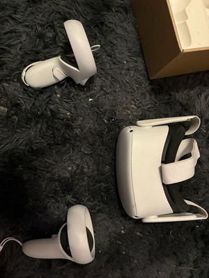 Meta Quest 2 Standalone VR Headset White with Controllers & Original Box