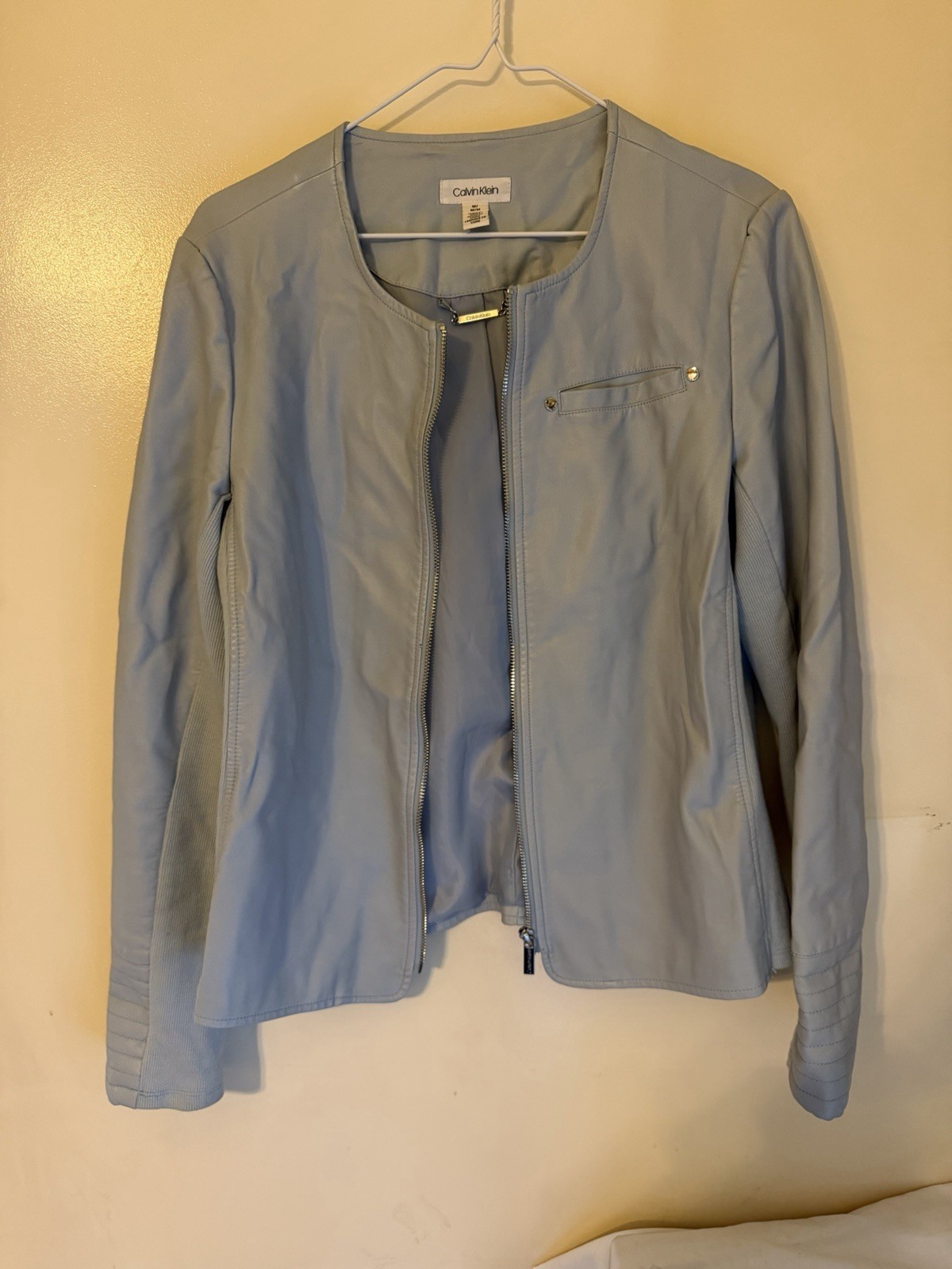 Calvin Klein Women’s Light Blue Bomber Jacket Vegan Leather Size Medium Blue
