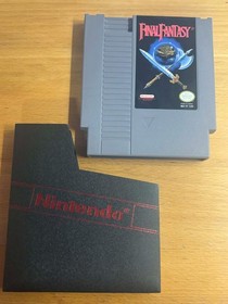 Final Fantasy (Nintendo NES, 1987) With Box and Manual!