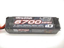 トラクサス　リポバッテリー　6700MAH 4-CELL　未使用　新品　純正品 トラクサス リポバッテリー 6700MAH 4-CELL 未使用 新品 純正品