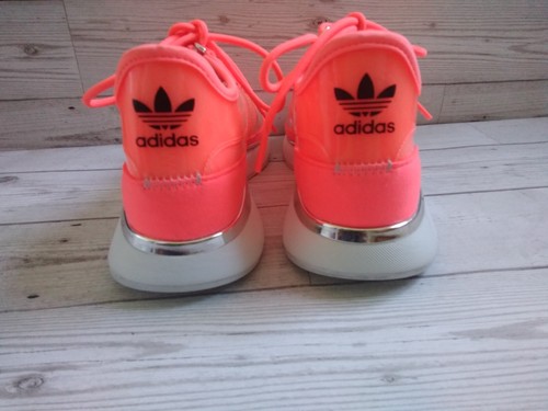 💥Neon Orange fantastisch aussehende Marke Adidas Turnschuhe Größe 5💥 - Bild 9 von 18